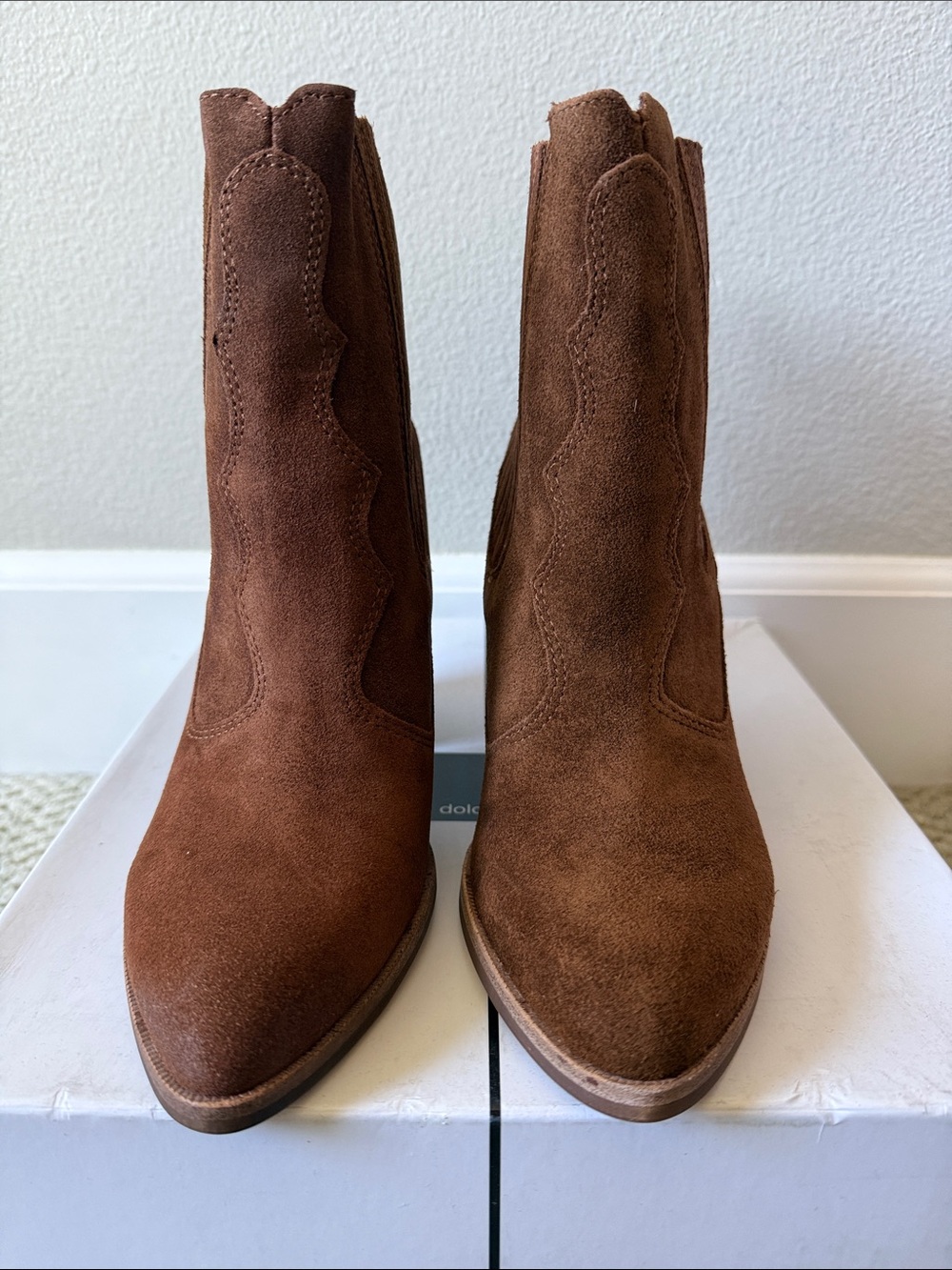 Dolce Vita Conway Acorn Suede Heeled Ankle Boots - Picture 2 of 7